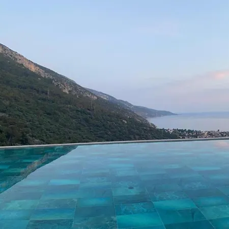 Manzara Non Alcoholic Family Otel 3*