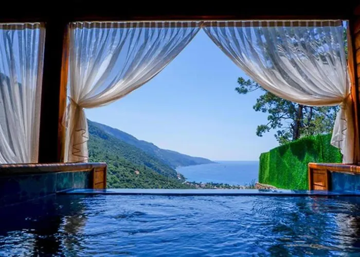 Manzara Non Alcoholic Family Hotell Öludeniz