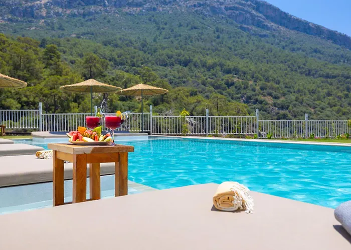 Manzara Non Alcoholic Family Hotell 3*