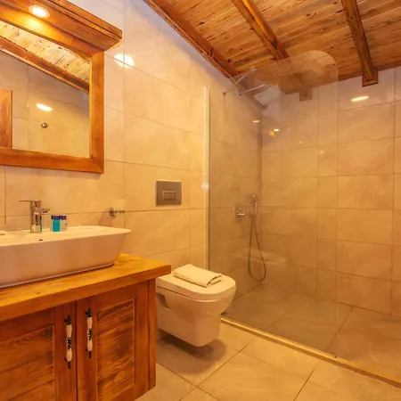 Manzara Non Alcoholic Family