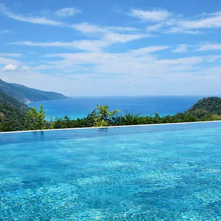 Manzara Non Alcoholic Family Hotel 3*