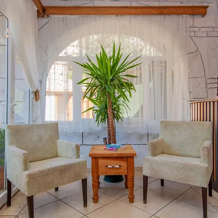 Manzara Non Alcoholic Family 3* אולודניץ