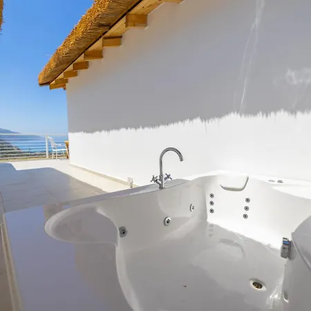 Manzara Non Alcoholic Family