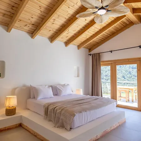 Manzara Non Alcoholic Family