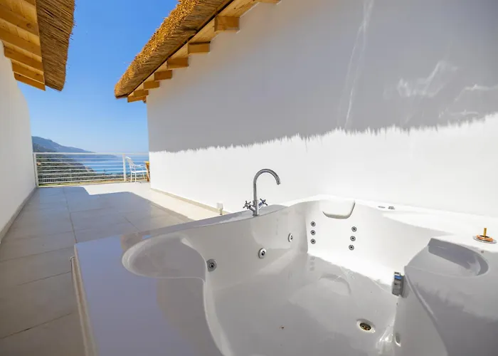 Manzara Non Alcoholic Family