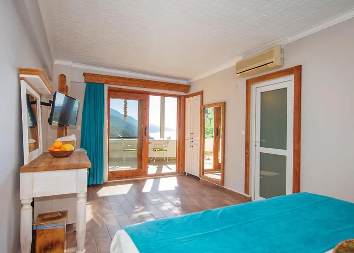 Manzara Non Alcoholic Family